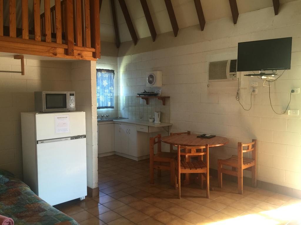 Carnarvon Caravan Park ห้อง รูปภาพ