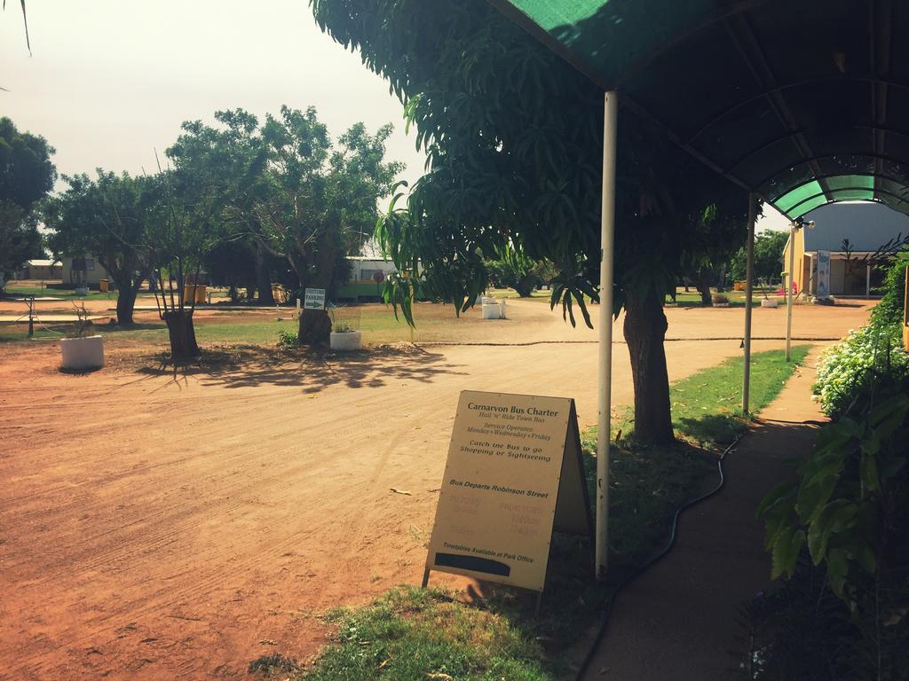 Carnarvon Caravan Park ภายนอก รูปภาพ