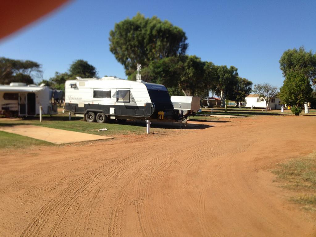 Carnarvon Caravan Park ภายนอก รูปภาพ