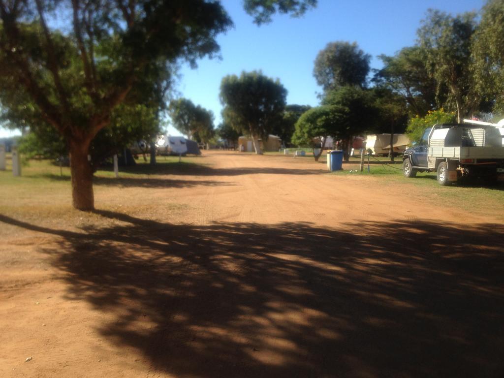 Carnarvon Caravan Park ภายนอก รูปภาพ